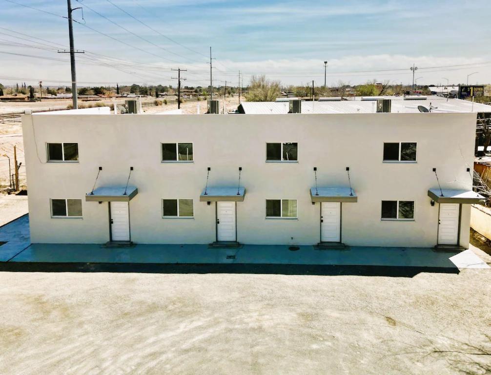 Modern Hideaway Apartment El Paso Exterior photo